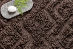 Badematte Savia – 100% Baumwolle in Dunkelgrau oder Braun