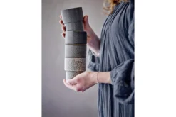 Becher-Set Varnö – Braun Steingut (4-teilig)