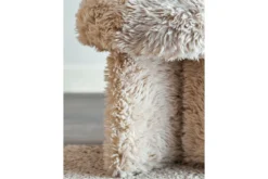 Beistellhocker Puffipuff – weicher Bezug in warmen Beigeton
