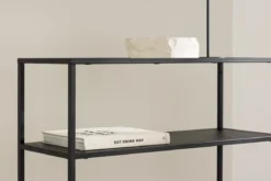 Beistelltisch Thalia – elegantes Design mit Ablagefläche