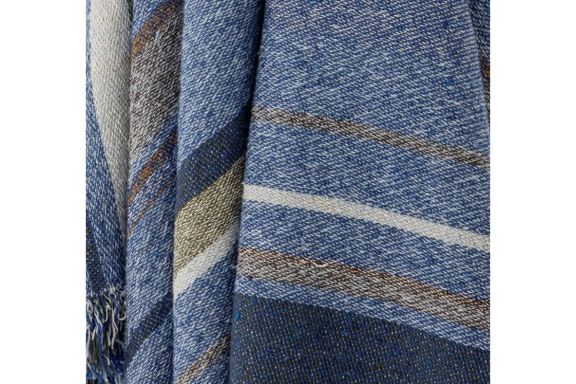 Überwurfdecke Mira – Blau, aus recycelter Baumwolle