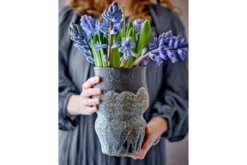 Blumentopf Elvar – Strukturierte Glasur in Blau mit Erdtönen