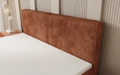 Boxspringbett Elara mit Schwebeoptik in Cord