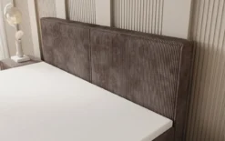 Boxspringbett Elara mit Schwebeoptik in Cord