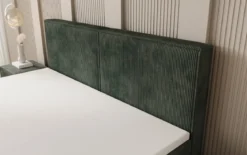 Boxspringbett Elara mit Schwebeoptik in Cord