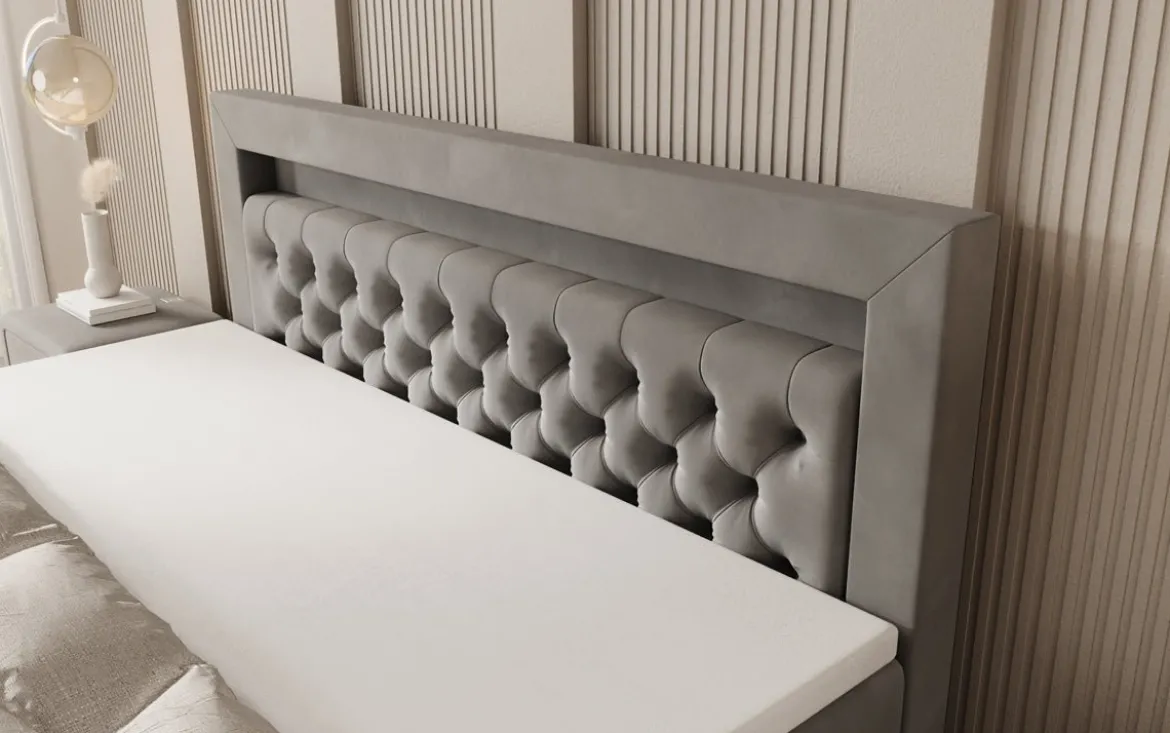 Boxspringbett Menzogna mit Schwebeoptik und LED in Samt