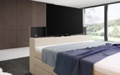 Boxspringbett Sonino mit TV Lift, RGB und Stauraum