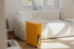 Couchtisch/Beistelltisch Cosmo – Pulverbeschichtetes Metall in modernem Design