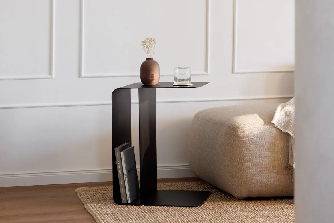 Couchtisch/Beistelltisch Cosmo – Pulverbeschichtetes Metall in modernem Design