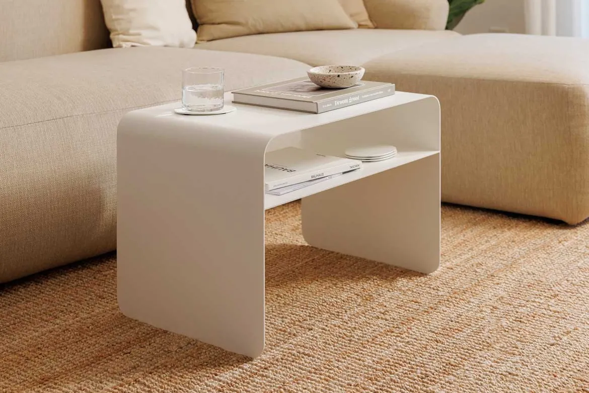 Couchtisch/Beistelltisch Cosmo – Pulverbeschichtetes Metall in modernem Design