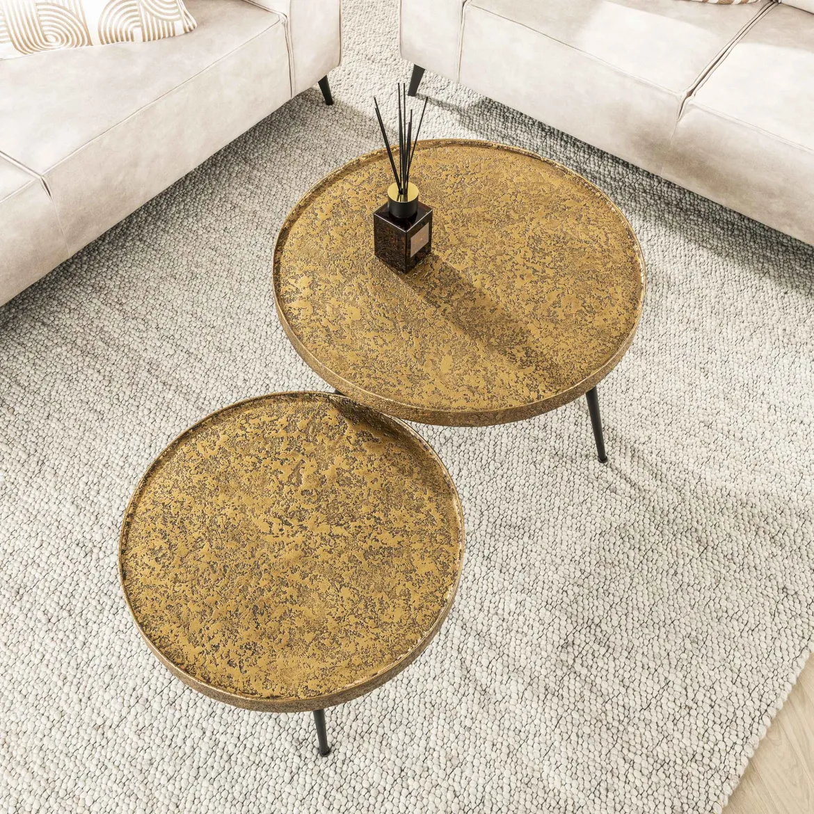 Couchtisch Kharu - 2er Set in Metallic-Antikbronze in rundem Design