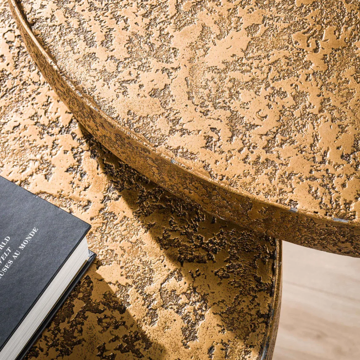 Couchtisch Kharu - 2er Set in Metallic-Antikbronze in rundem Design