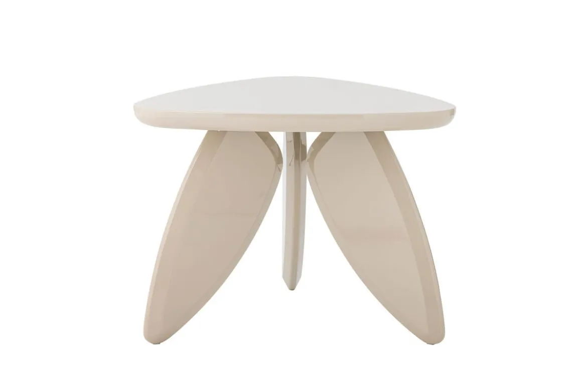 Couchtisch Lux – Skulpturales Design in Naturton