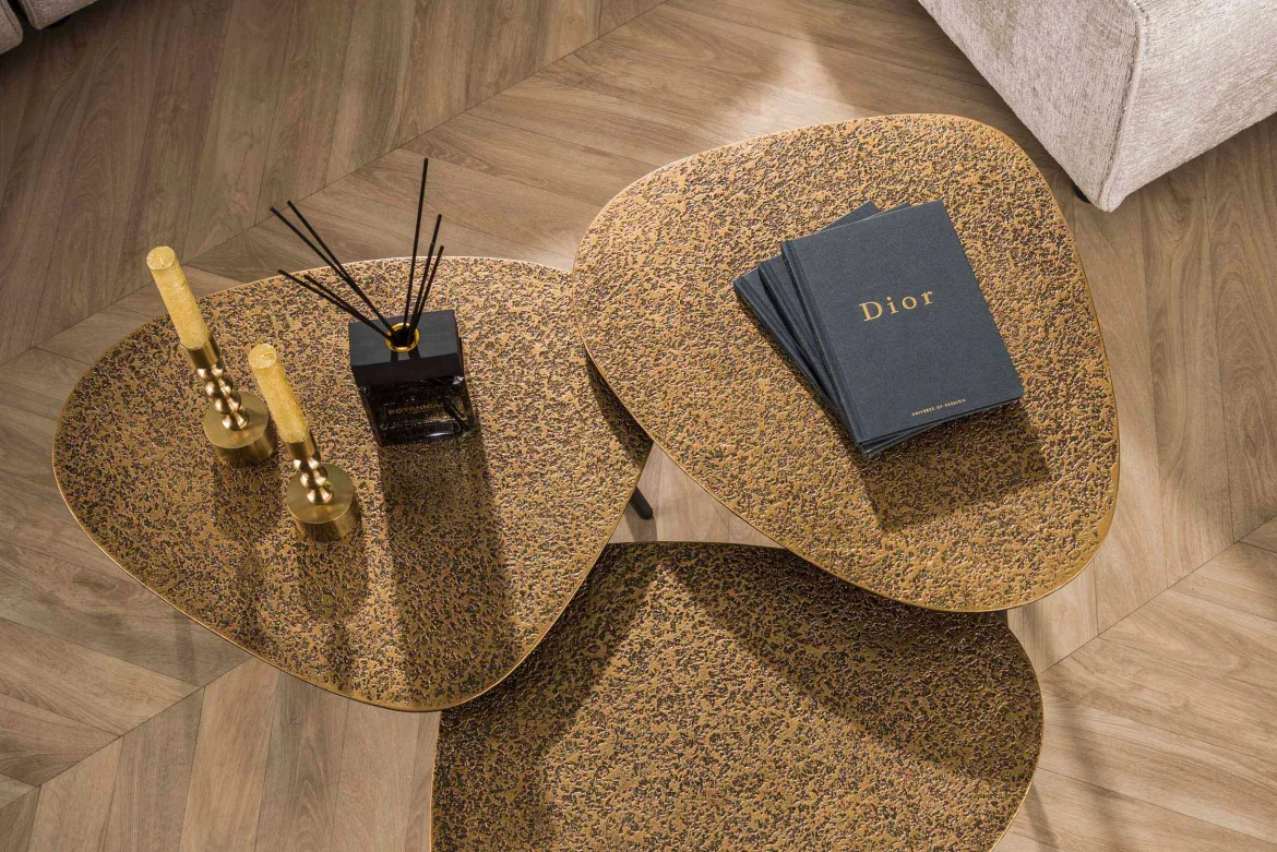 Couchtisch Umara - 3er Set in „Metallic“-Antikbronze/Gold im Dreieck-Design