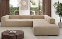 Designer Ecksofa Lesley mit langer Ottomane in Bouclé