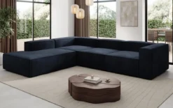 Designer Ecksofa Lesley mit langer Ottomane in Samt