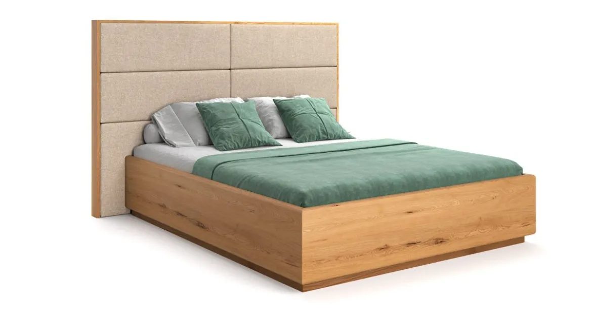 Designer Holzbett Valent aus massiver Eiche mit Stauraum