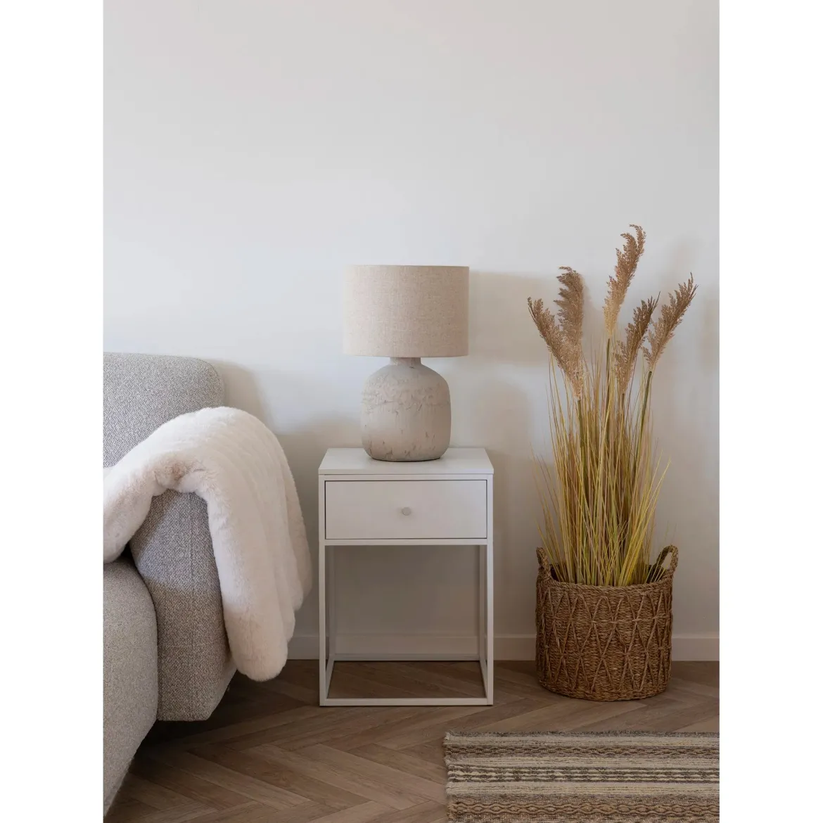 Designer Nachttisch Lana