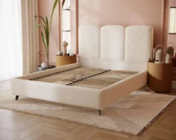 Designer Polsterbett Mirella in Samt ohne Stauraum