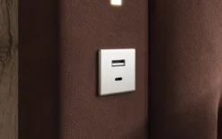 Designer Polsterbett Relina inkl. RGB, USB und Stauraum