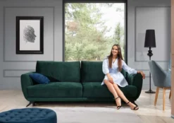Designer Sofa Megan mit Schlaffunktion und Stauraum