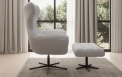 Designer Sofa-Sessel Aurelio inkl. Beistellhocker in Bouclé
