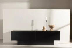 Designer TV-Lowboard Avento – Schwarz, Matt, mit Mittelfuß