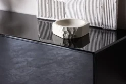 Designer TV-Lowboard Noirra – Schwebendes Design in Schwarz