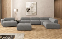 Designer Wohnlandschaft Calm mit Beistellhocker in Bouclé