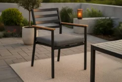 2er Set Gartenstuhl Tala - aus schwarzem Aluminiumgestell inklusive Kissen