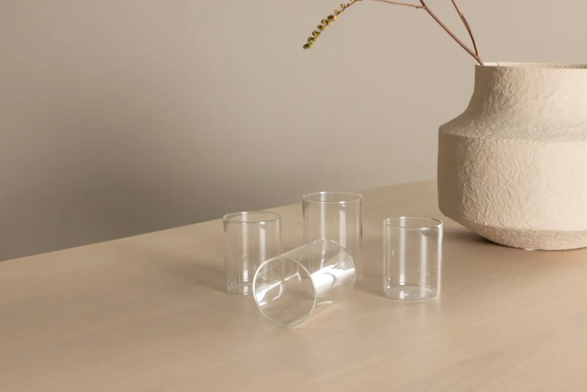 Esstisch Alura - im harmonischen Design mit eleganter Note