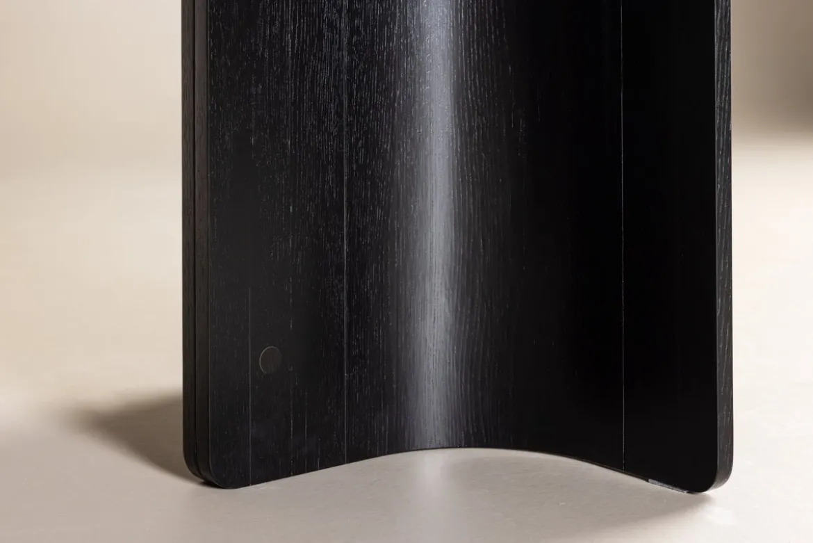 Esstisch Alura - im harmonischen Design mit eleganter Note
