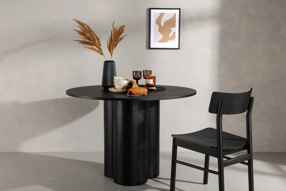 Esstisch Banksia - besticht durch sein skandinavisches Design und seine durchdachte Gestaltung