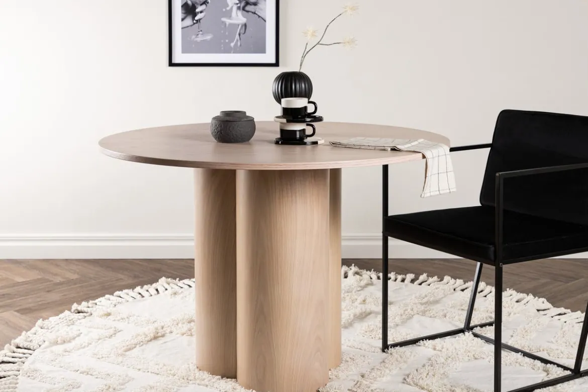Esstisch Banksia - besticht durch sein skandinavisches Design und seine durchdachte Gestaltung