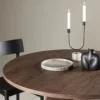 Esstisch Liora - elegante Mokka-Oberfläche bringt Wärme in den Raum