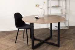Esstisch Marani - runde Formen treffen auf zeitlose Eleganz