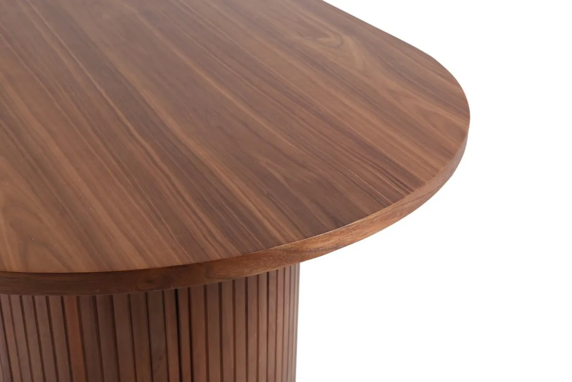 Esstisch Moani - mit robusten Gestell im gerippten Design