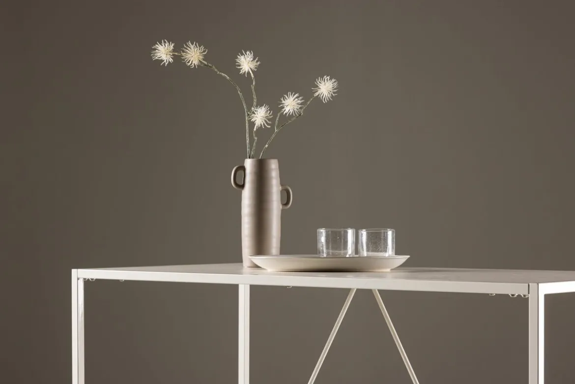 Esstisch Oliana - im minimalistischen, skandinavischen Design