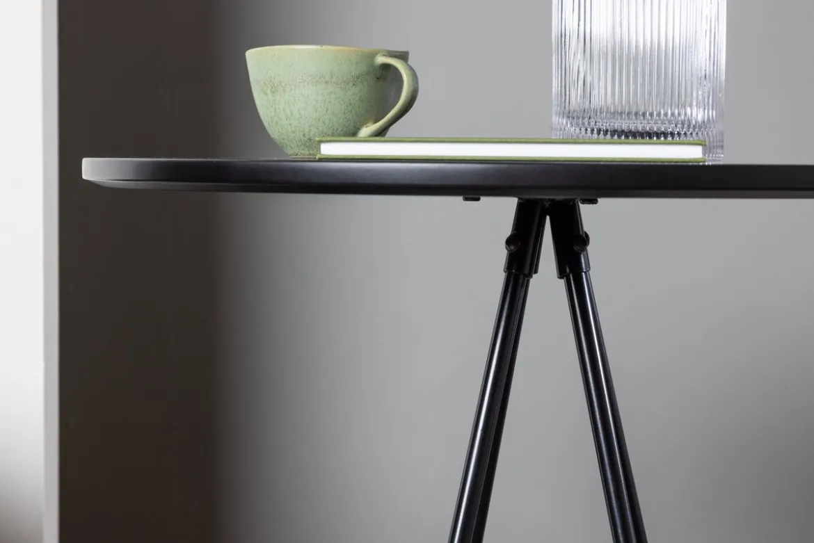 Esstisch Rimu - vereint modernes Design mit durchdachten Details