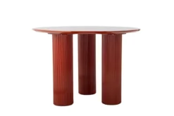 Esstisch Rufia – Skulpturales Design in Rot