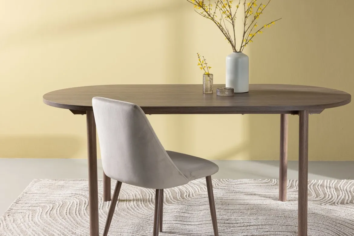 Esstisch Seaside - ovaler Esstisch mit klarer Linie und ruhiger Ausstrahlung
