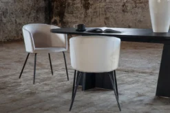 Esstisch Tavira - schafft eine elegante, stilbewusste Atmosphäre