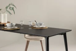 Esstisch Tidal - Design trifft Stabilität