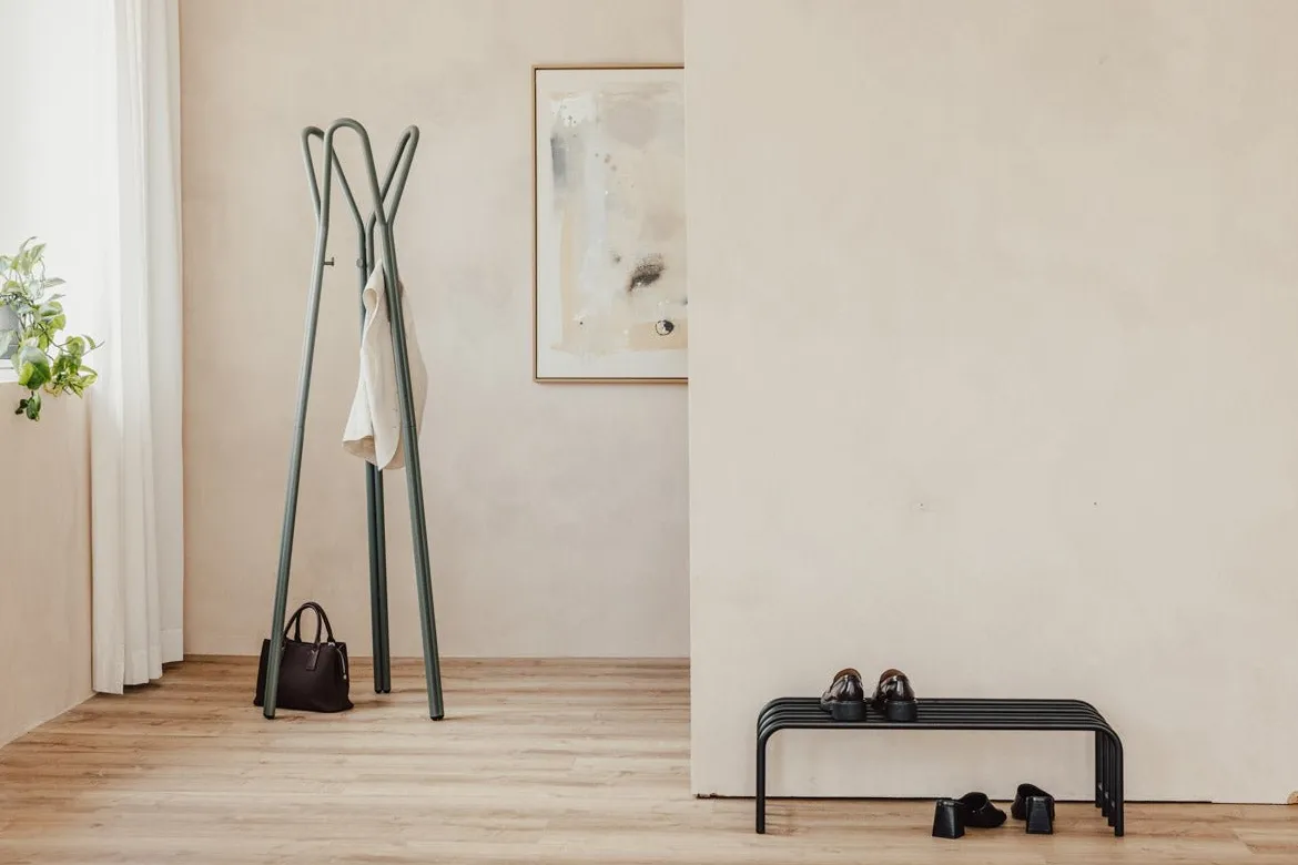 Garderobe Charles – Minimalistischer Dielenständer aus Stahl