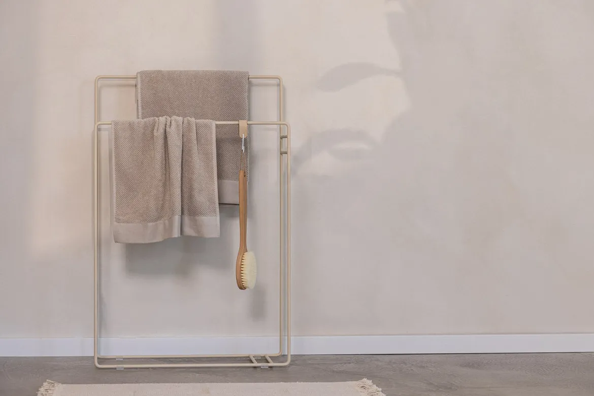 Garderobe/Handtuchhalter Delaya – Minimalistisches Design aus Metall