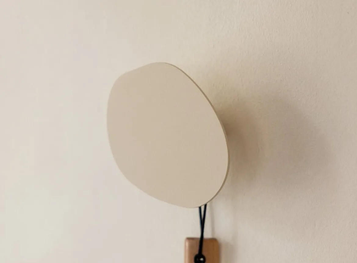 Garderobe/Wandhaken Lou – Minimalistisches Design-Statement aus Metall