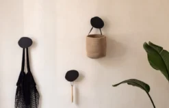 Garderobe/Wandhaken Lou – Minimalistisches Design-Statement aus Metall