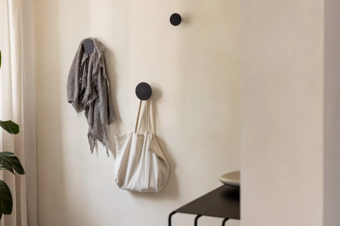 Garderobe/Wandhaken Lou – Minimalistisches Design-Statement aus Metall