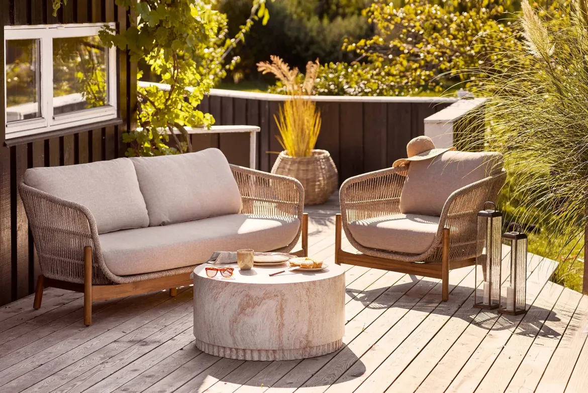Garten Beistelltisch Avenlya - massive Steinoptik