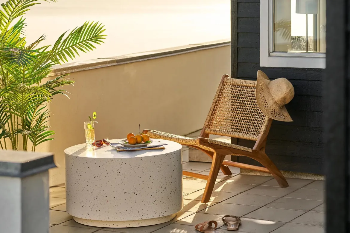 Garten Beistelltisch Velkara- Steinoptik Sand